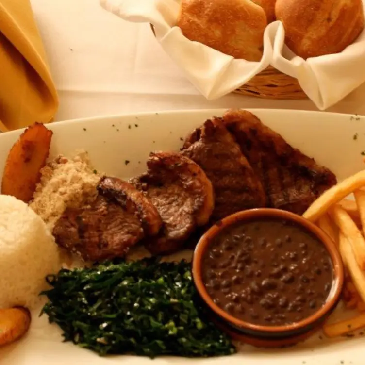 Paleio Bistro, Newark, NJ