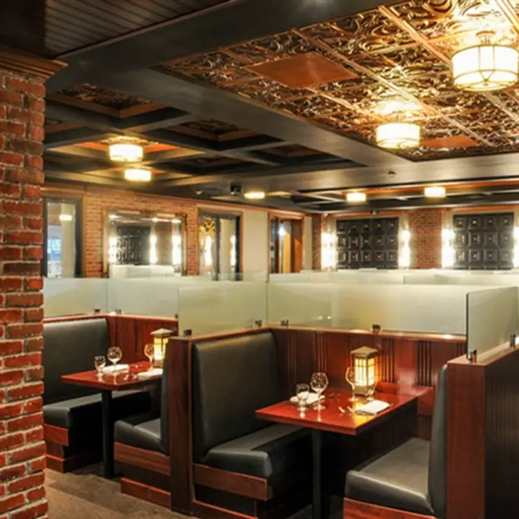 Wildfire Steakhouse Waterloo - Permanently Closed, Waterloo, ON