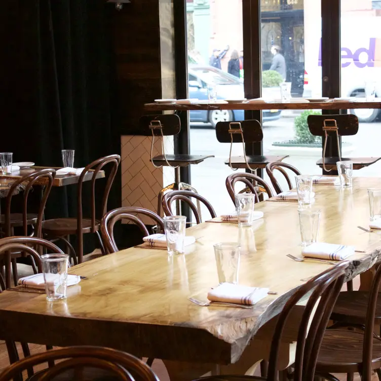 Coco & Cru, New York, NY