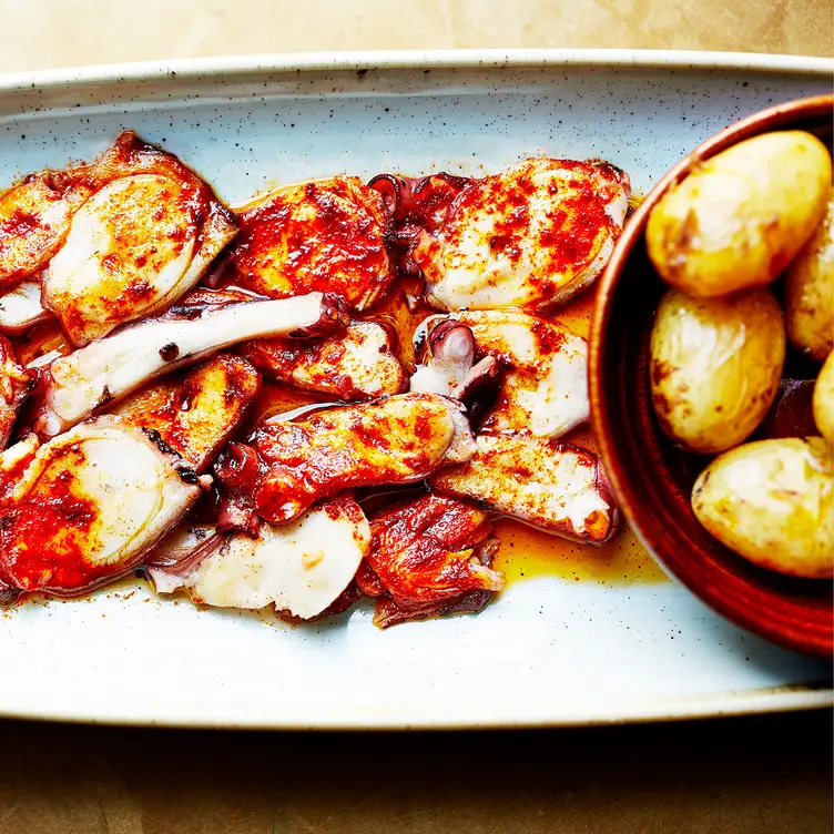 Octopus - Jose Pizarro - Broadgate, London, 