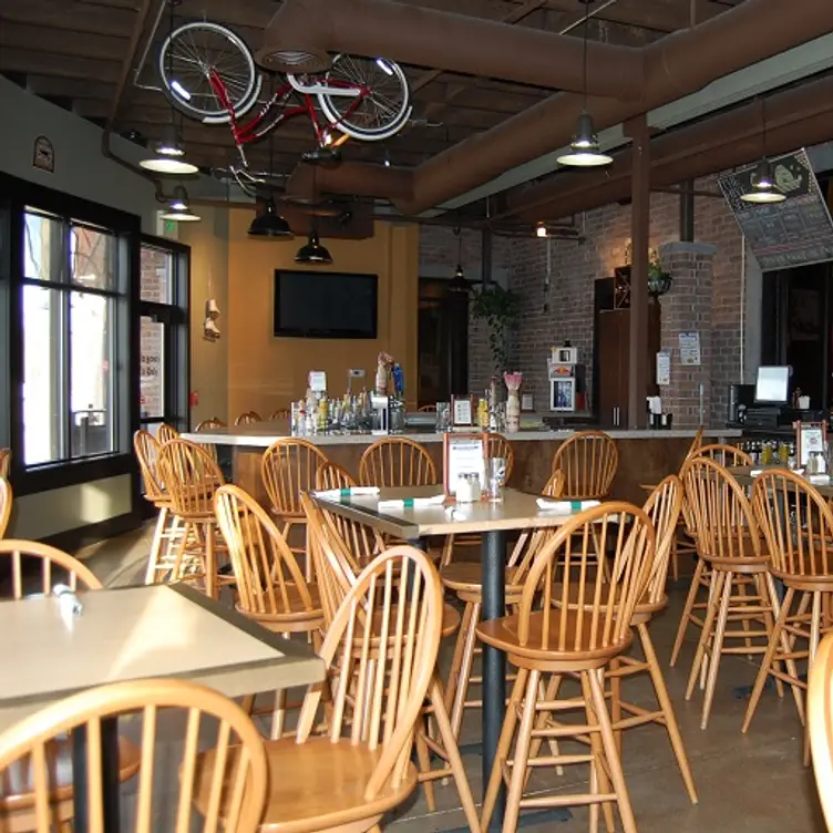 The Beehive Grill - The Beehive Grill, Logan, UT
