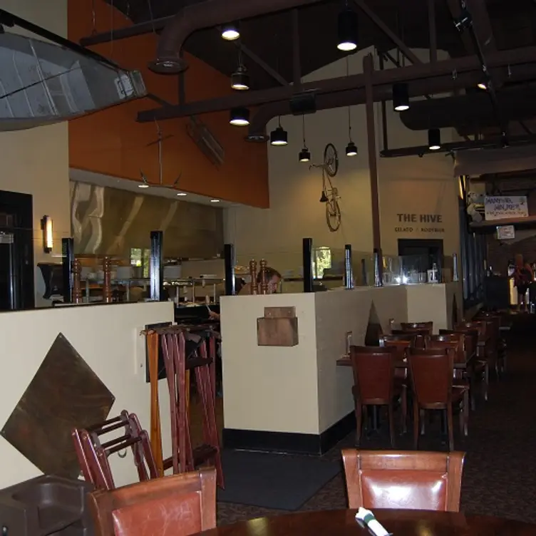 The Beehive Grill - The Beehive Grill, Logan, UT
