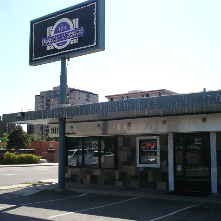 101 Asian Fusion - Chinese restaurant in Denver, CO