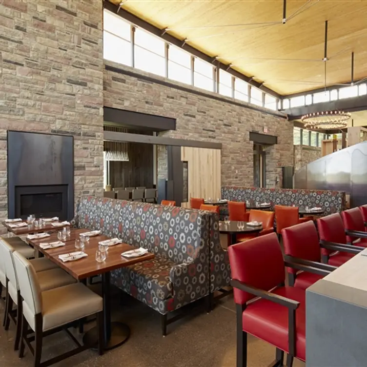 The Restaurant at Redstone, Beamsville, ON