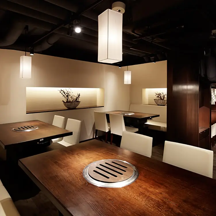 Toraji Ikebukuro-higashiguchi, Toyoshima-ku, Tokyo