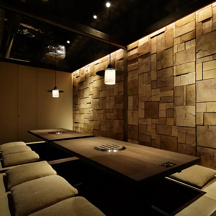 Toraji Azabu-juban, Minato-ku, Tokyo