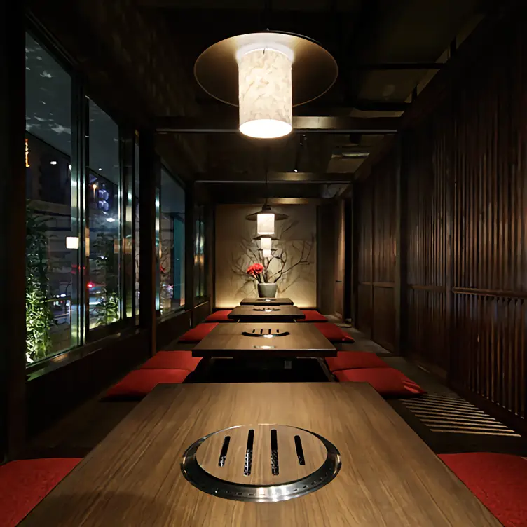 Toraji Azabu-juban, Minato-ku, Tokyo