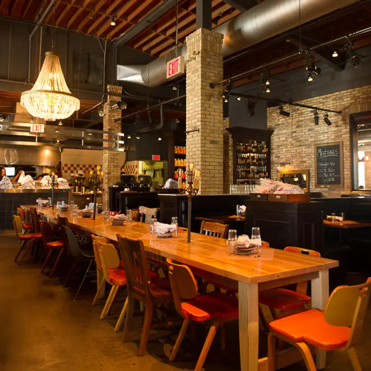 Square One - Scaddabush Italian Kitchen & Bar - Square One, Mississauga, ON