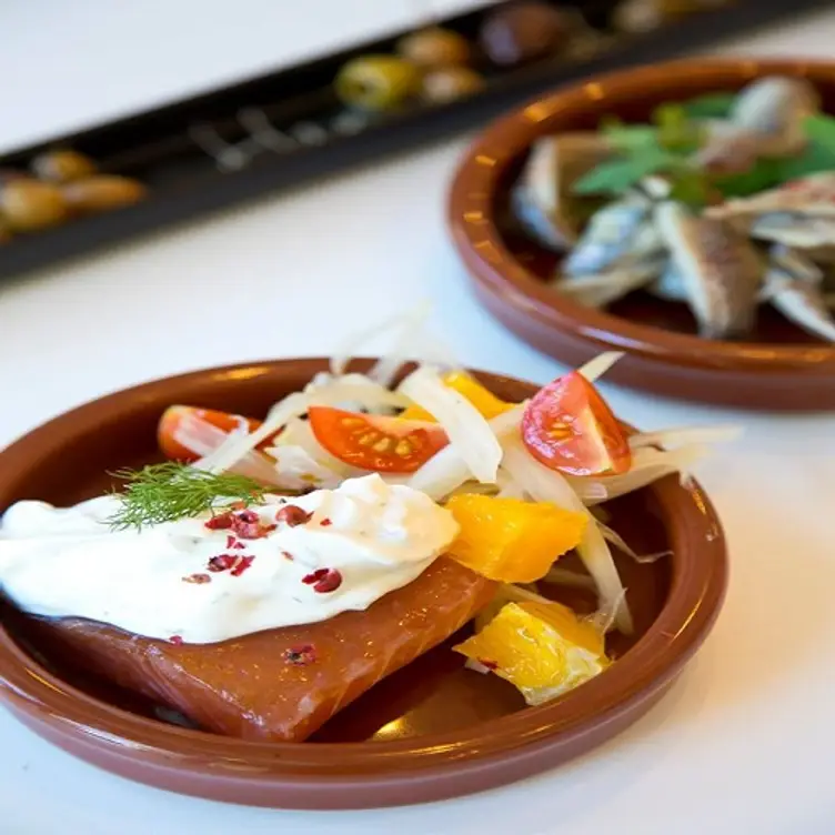 Breadbutter - Wine Dinners at Bread + Butter，HIHonolulu
