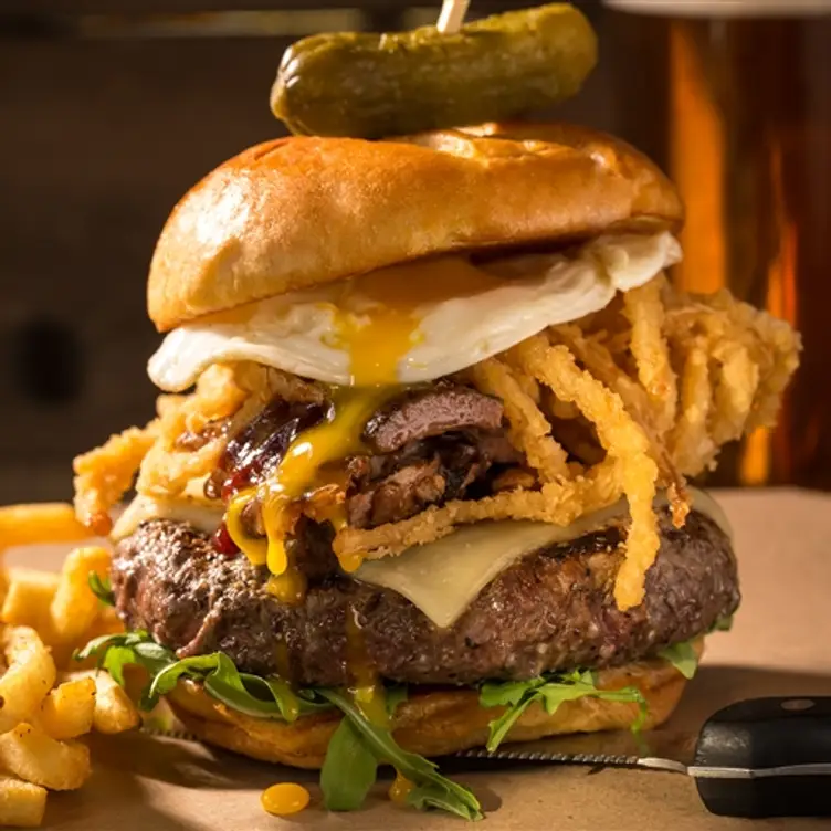 Joe's American Bar & Grill - Dedham, Dedham, MA