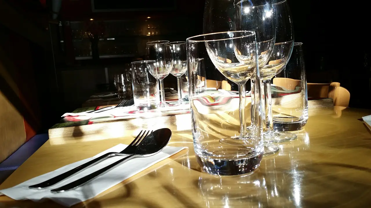 Avenue-lajoie-e - Galanga Bistro Thai - Permanently Closed, Outremont, QC