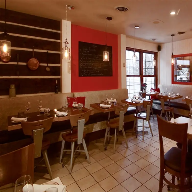 Comptoir Lyonnais - Permanently Closed, Montréal, QC