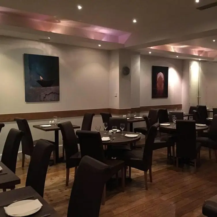 Bhangra Beat, Woodford, Greater London