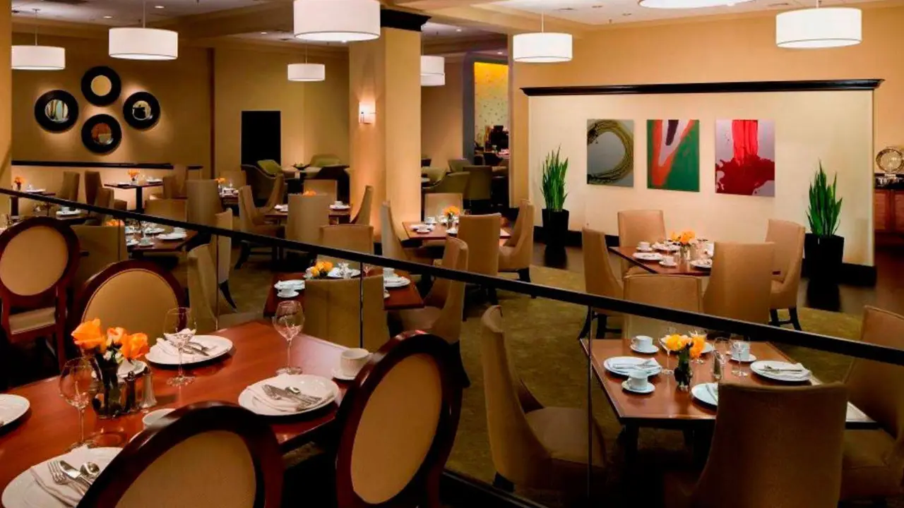 Mix Dining - Mix Cocktail Bar & Kitchen, White Plains, NY