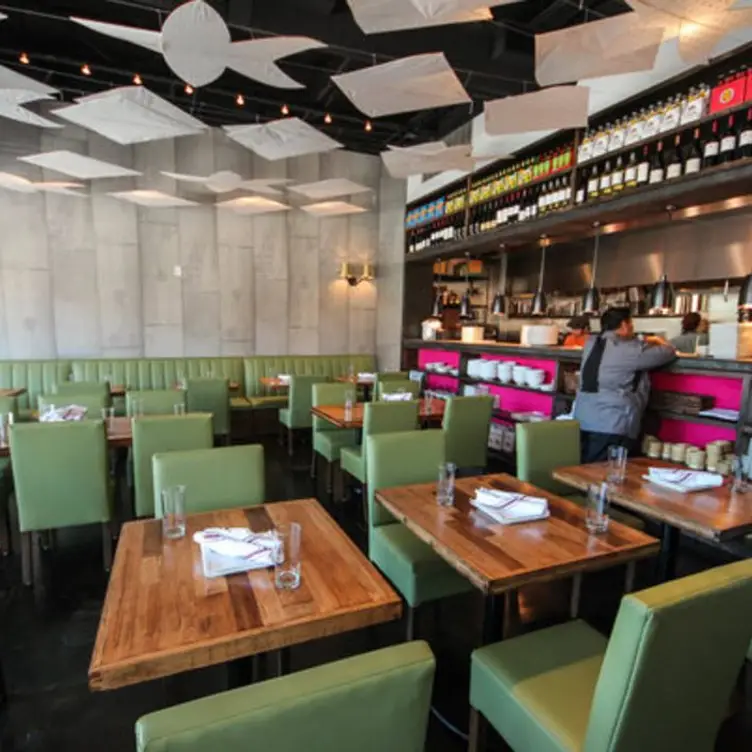 Pakpao Design District Dining Room - Pakpao Thai - Design District, Dallas, TX