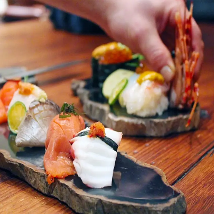 Sushi and the City, Vancouver, BC