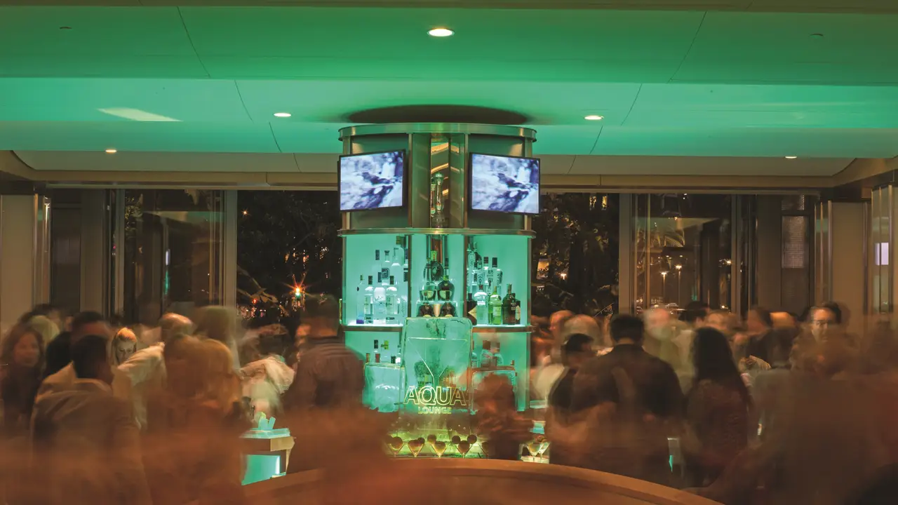 Aqua Lounge, Newport Beach, CA