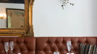 Una foto del restaurante North and Navy