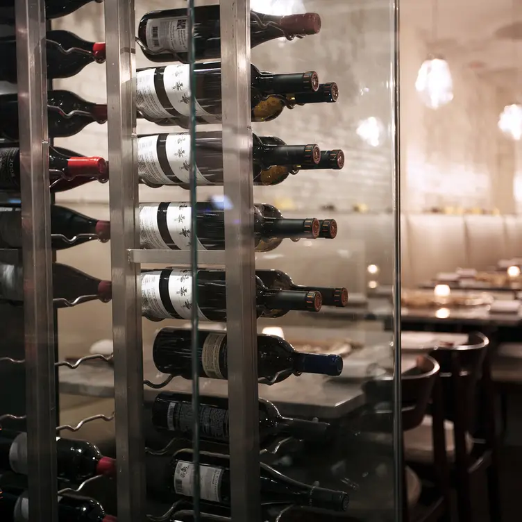 Interior - Kristalbelli - Permanently Closed, New York, NY