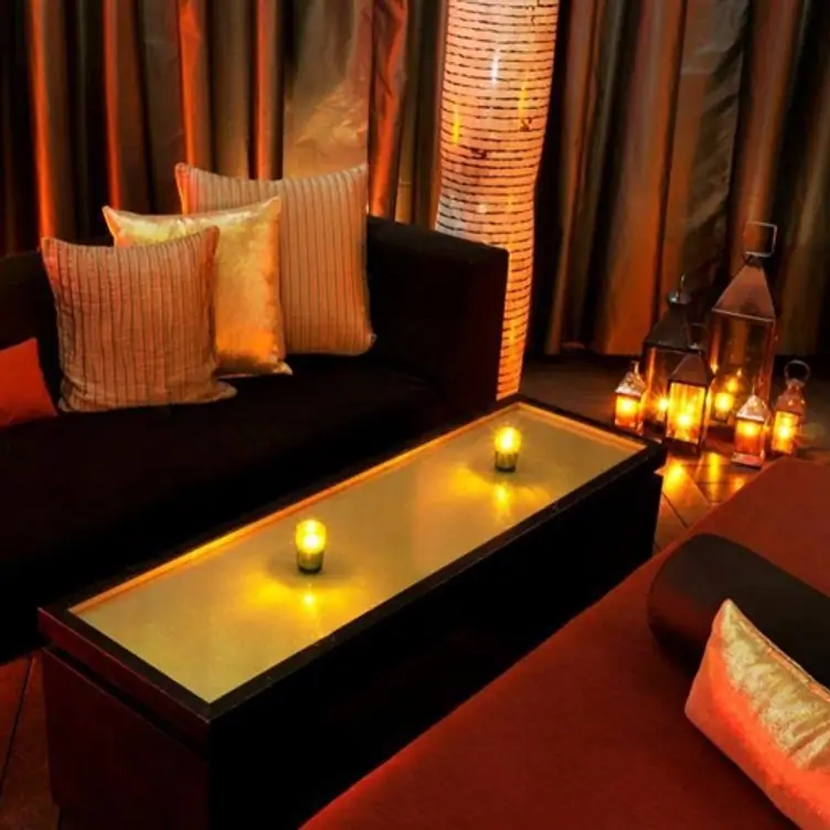 Plateau Lounge at The W Hotel - Permanently Closed, Montréal, QC