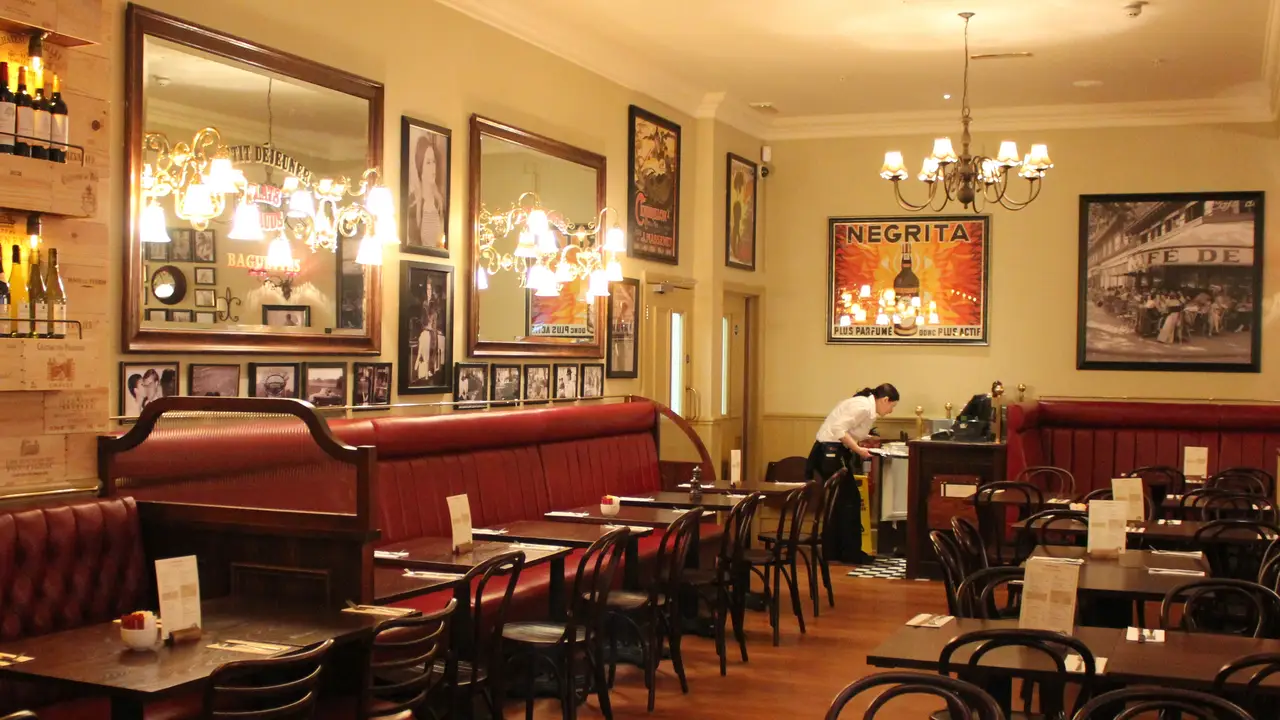 Cafe Rouge Bluewater, Greenhithe, Kent