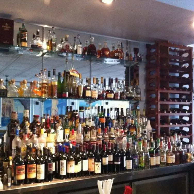 Yiasou Estiatorio, Brooklyn, NY