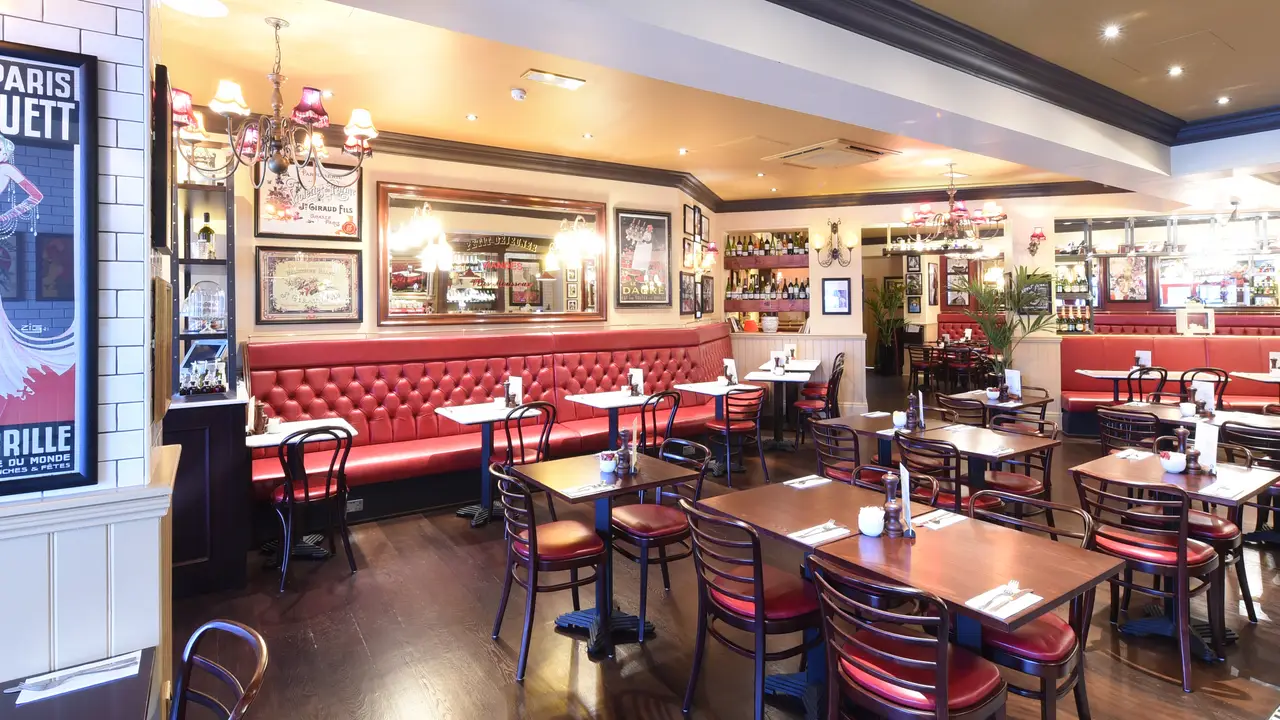 Cafe Rouge Cheshire Oaks, Ellesmere Port, Cheshire