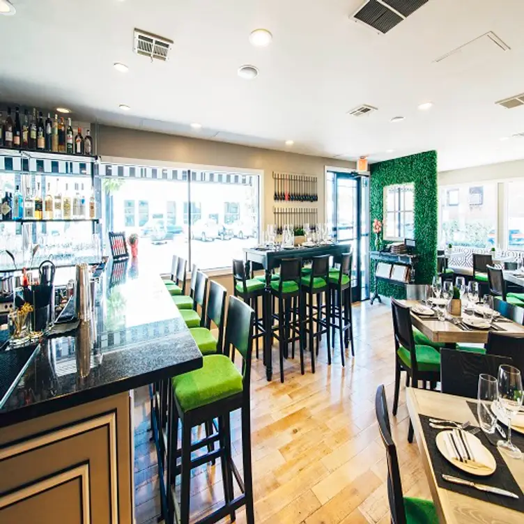 Pink Magnolia - Permanently Closed, Dallas, TX