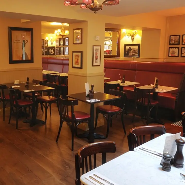 Cafe Rouge Gerrards Cross, Gerrards Cross, Buckinghamshire