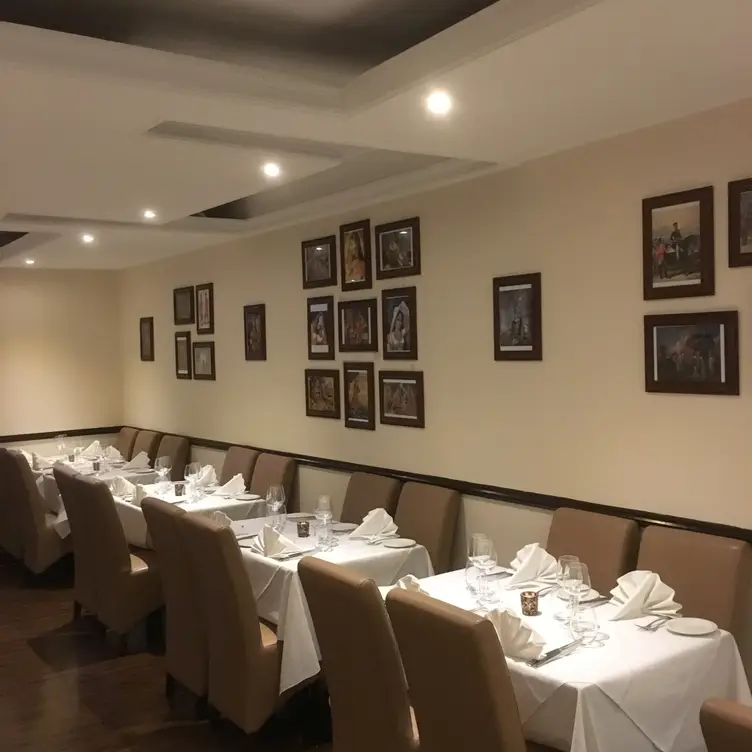 Raj of Kensington, London, 
