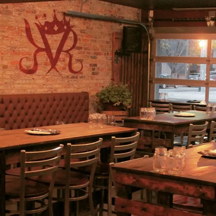 King Rustic Restaurant & Bar，ONToronto