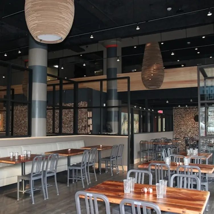 Samantha's Tap Room & Wood Grill, Little Rock, AR