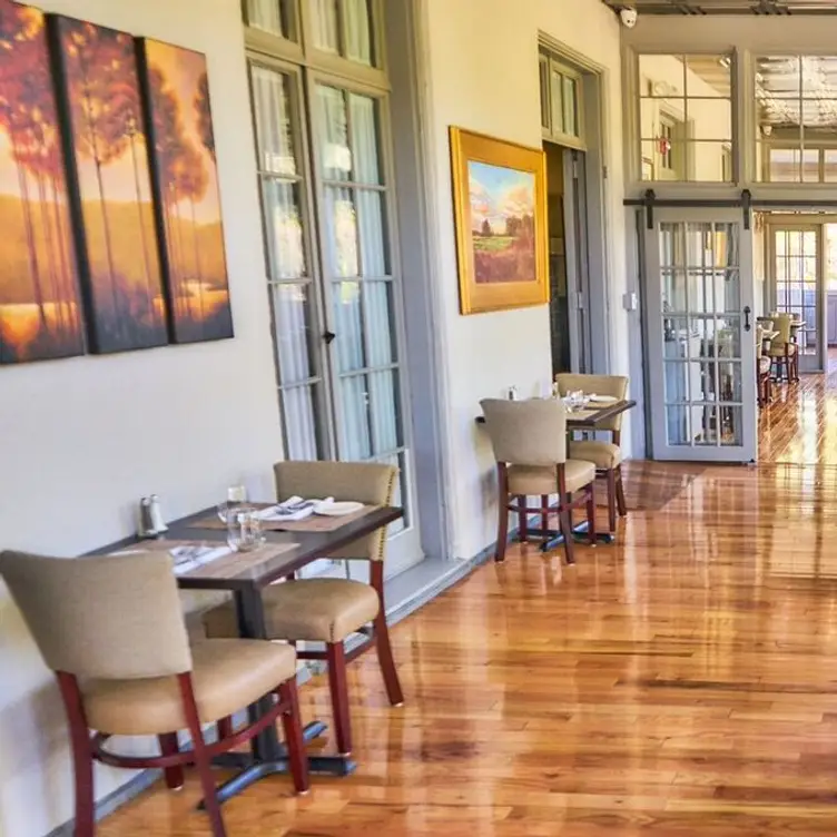 Dining Room - Maestro's at McGregor - Permanently Closed, Gansevoort, NY