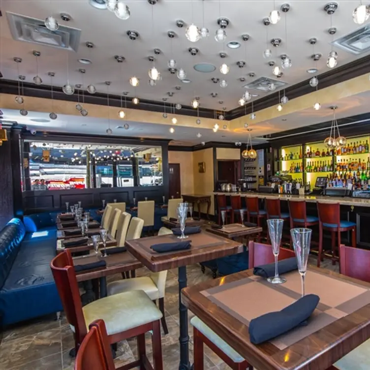Olma Caviar Boutique & Lounge - Permanently Closed, New York, NY