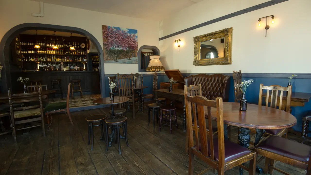 The Parlour Inside - The Parlour, Manchester, 