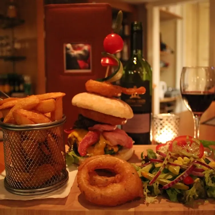 Restaurant @ Airlie Arms Hotel, Kirriemuir, Angus