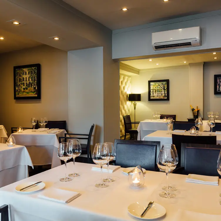 Prithvi, Cheltenham, Gloucestershire