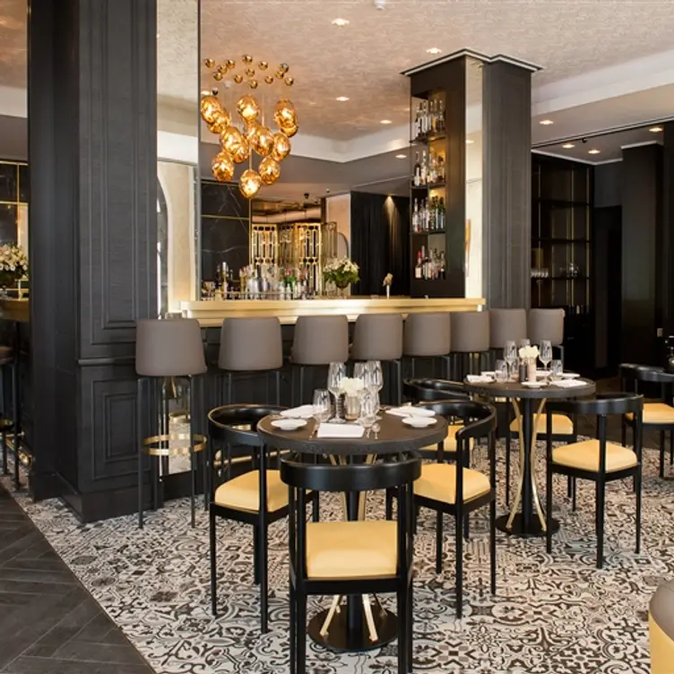 Afternoon Tea at Osteria 60 for the Baglioni Hotel, London, 