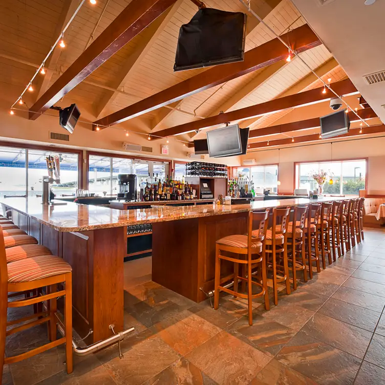 Bar - Baia, Somers Point, NJ