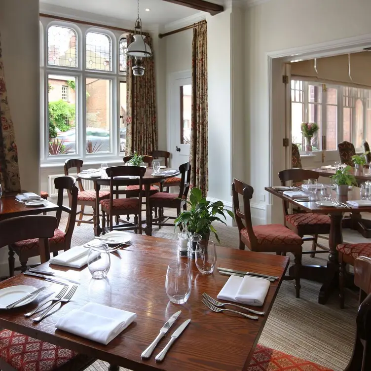The Five Arrows, Waddesdon, Buckhinghamshire