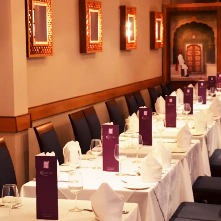 Kosturi, Bromley, Greater London