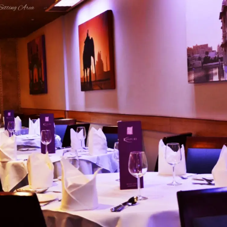 Kosturi, Bromley, Greater London