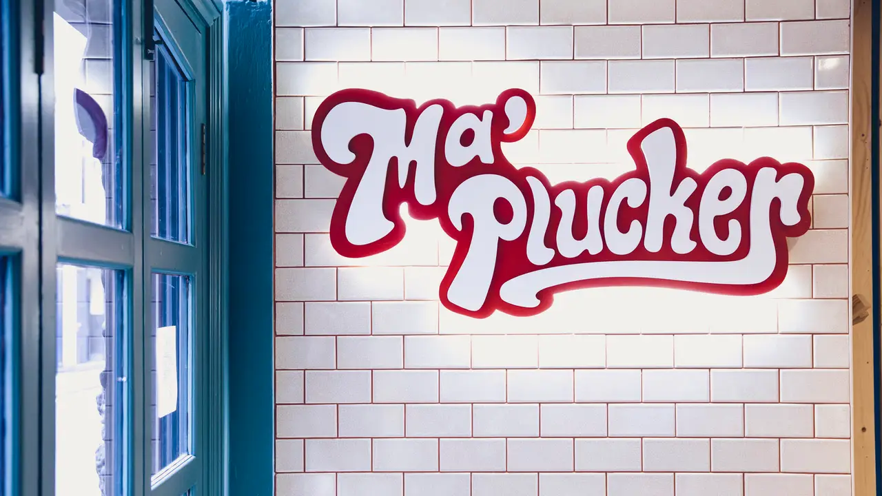 Ma' Plucker, London, 