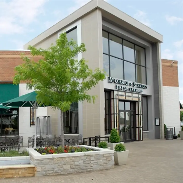 McCormick & Schmick's Seafood - St. Louis - Permanently Closed, Des Peres, MO