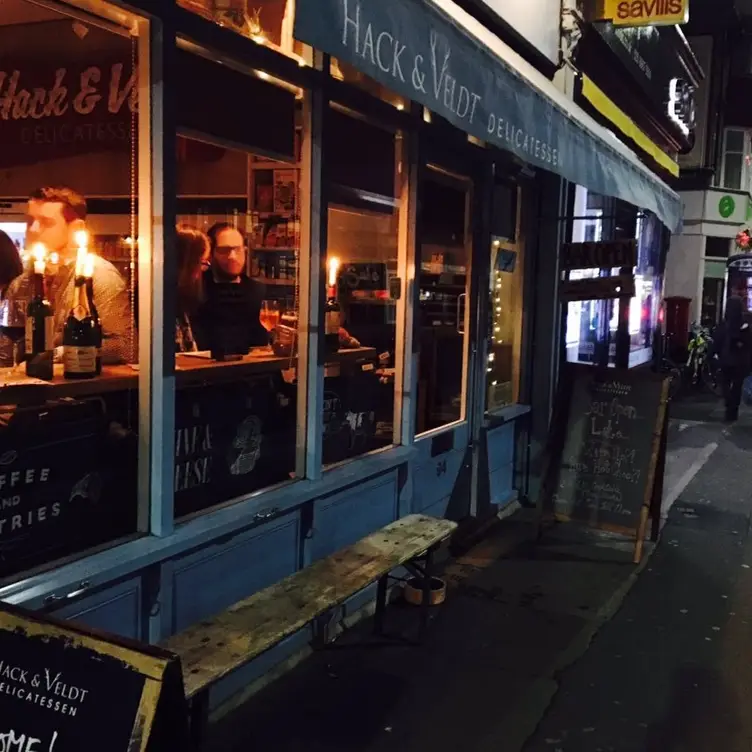 Hack & Veldt, London, 