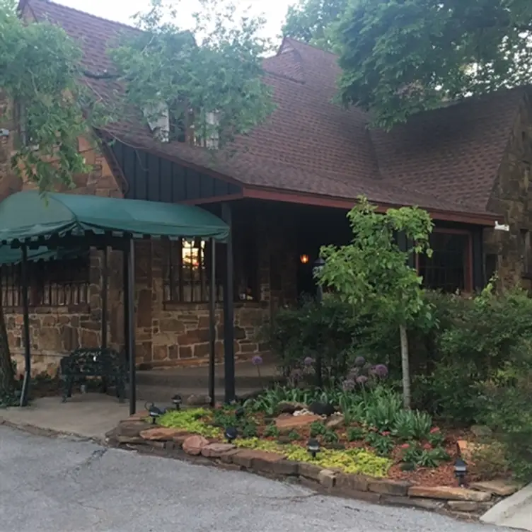 J. Bruner's at the Haunted House - OKC - Permanently Closed, Oklahoma City, OK