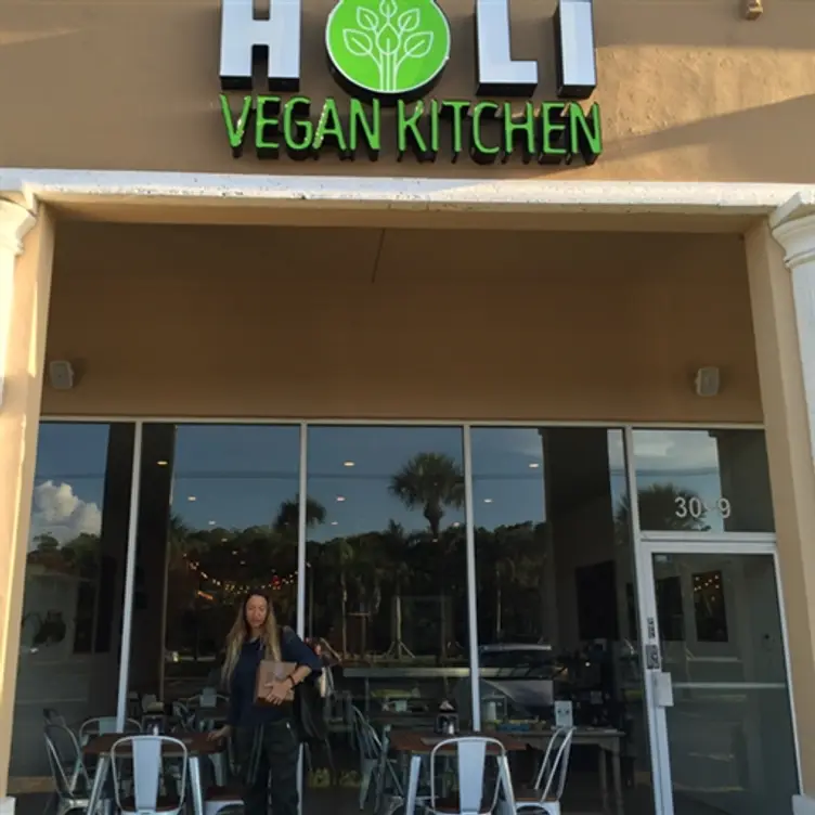 Holi Vegan Kitchen, Miami Beach, FL