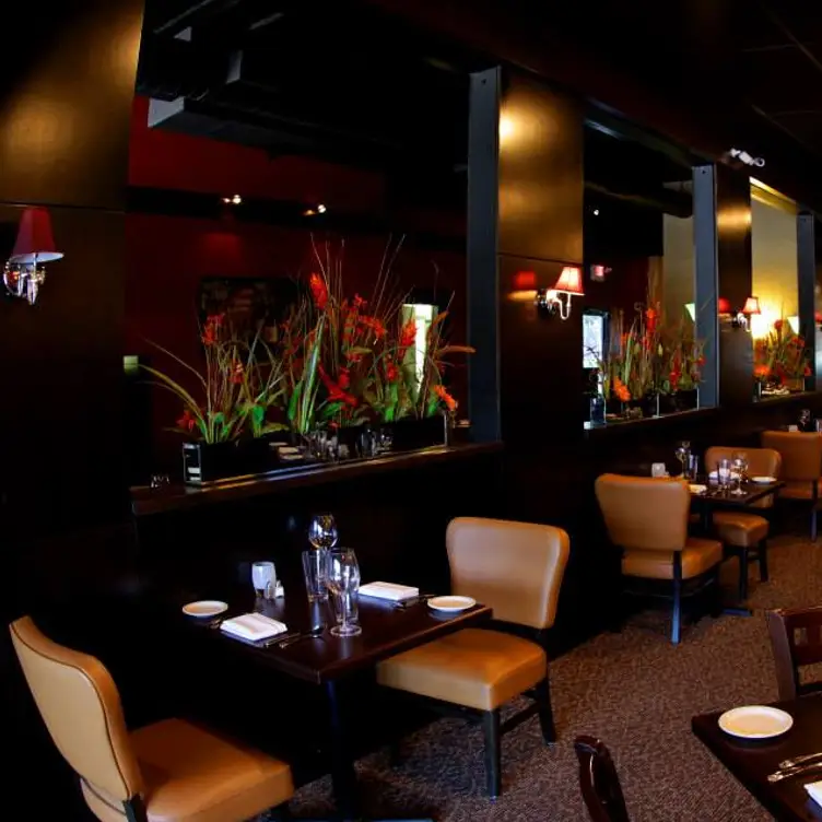 Mosset Grille & Wine Bar - Sugar Land, Sugar Land, TX