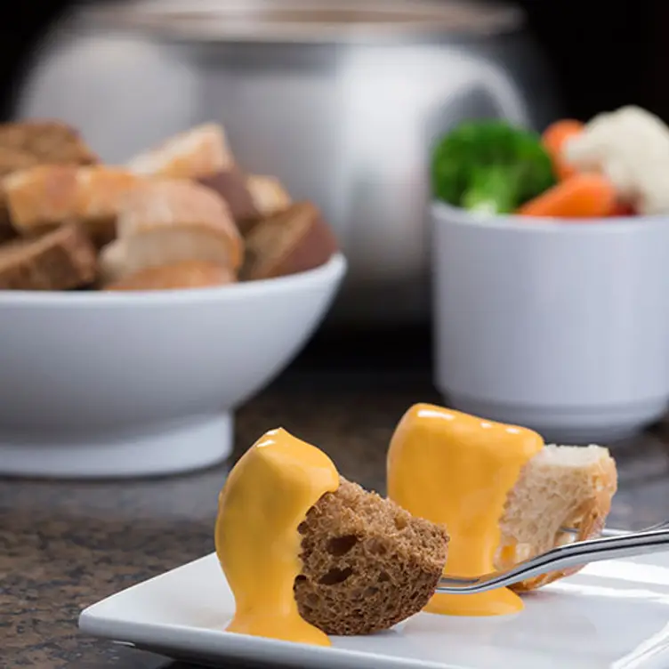 cheese-on-bread - The Melting Pot - Mobile - Permanently Closed, Mobile, AL