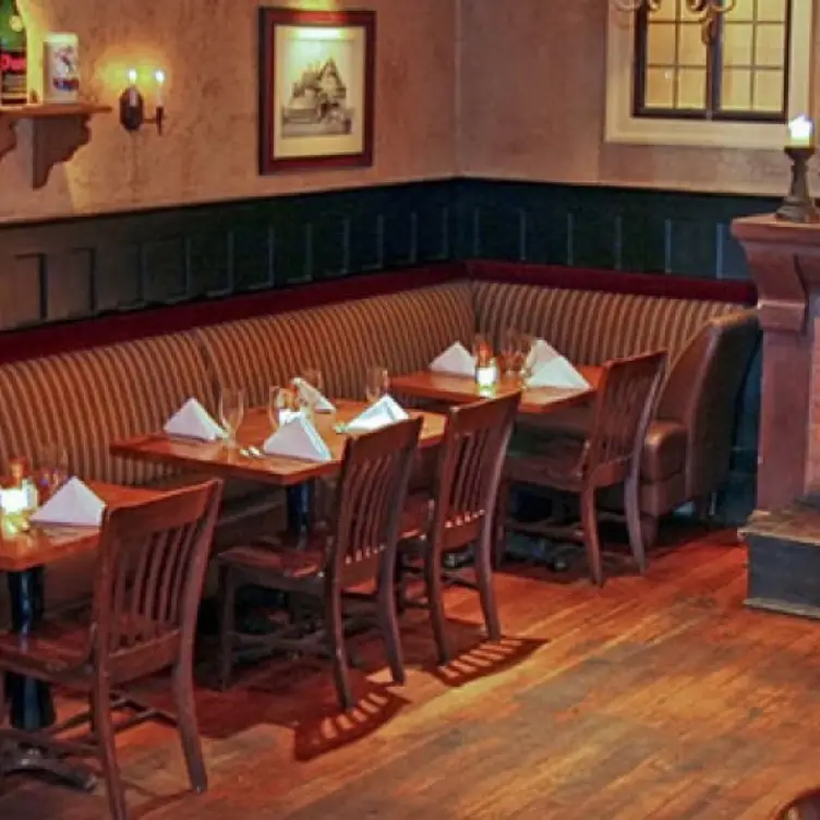 Back Dining Room - The Ginger Man, Greenwich, CT